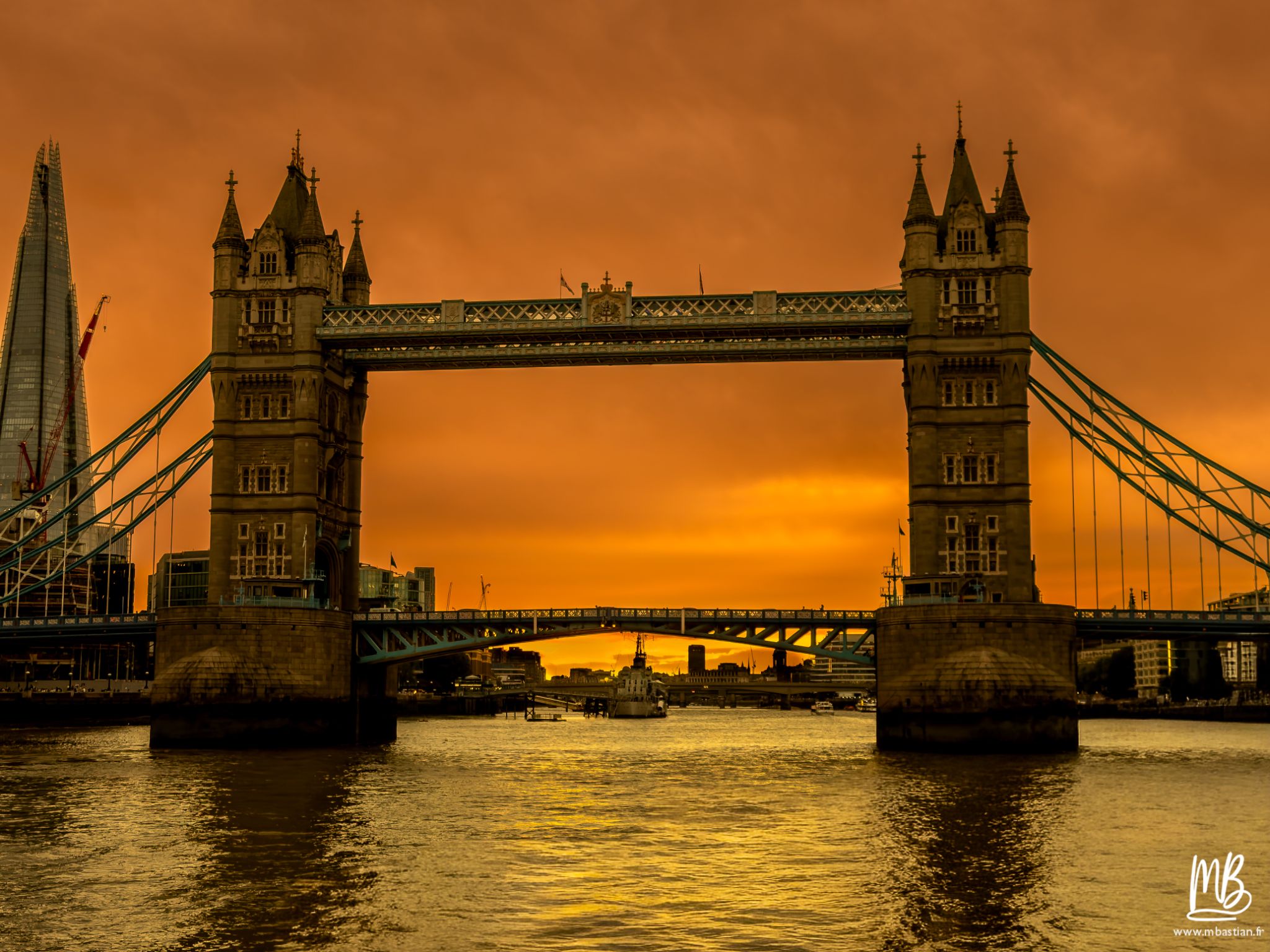 20260827 Londres MB 94