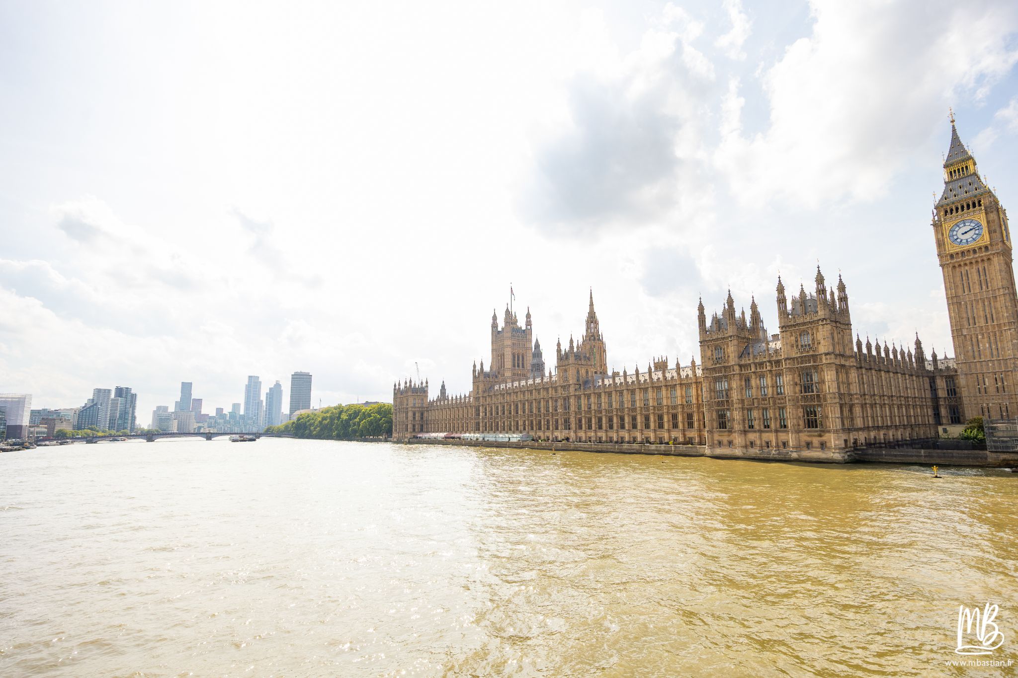 20260826 Londres MB 101