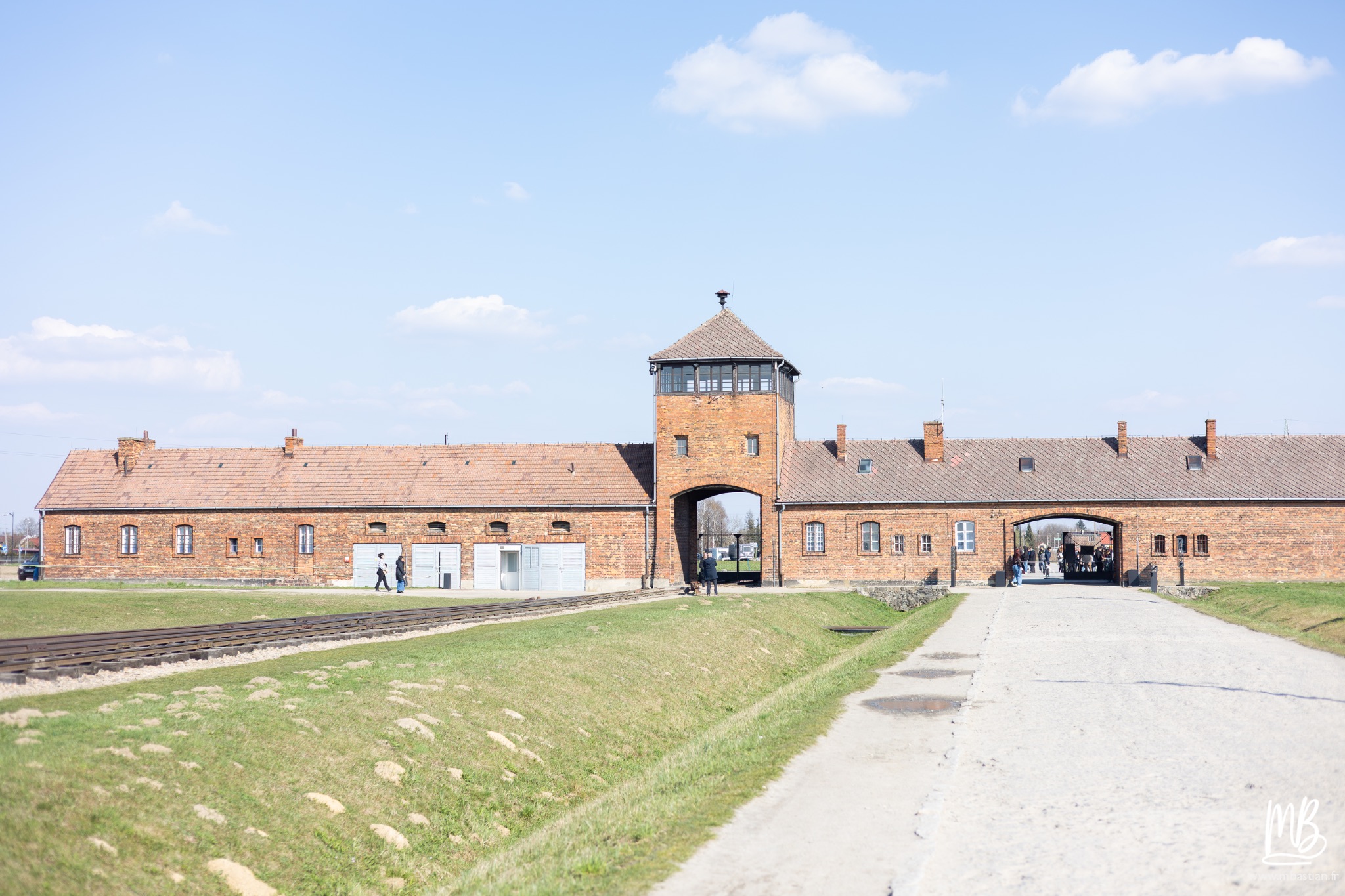 2026 04 03 Auschwitz Birkenau MB 90