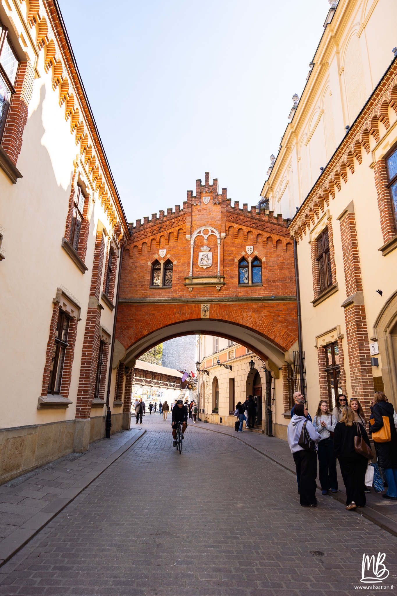 2026 04 04 CRACOVIE MB 51