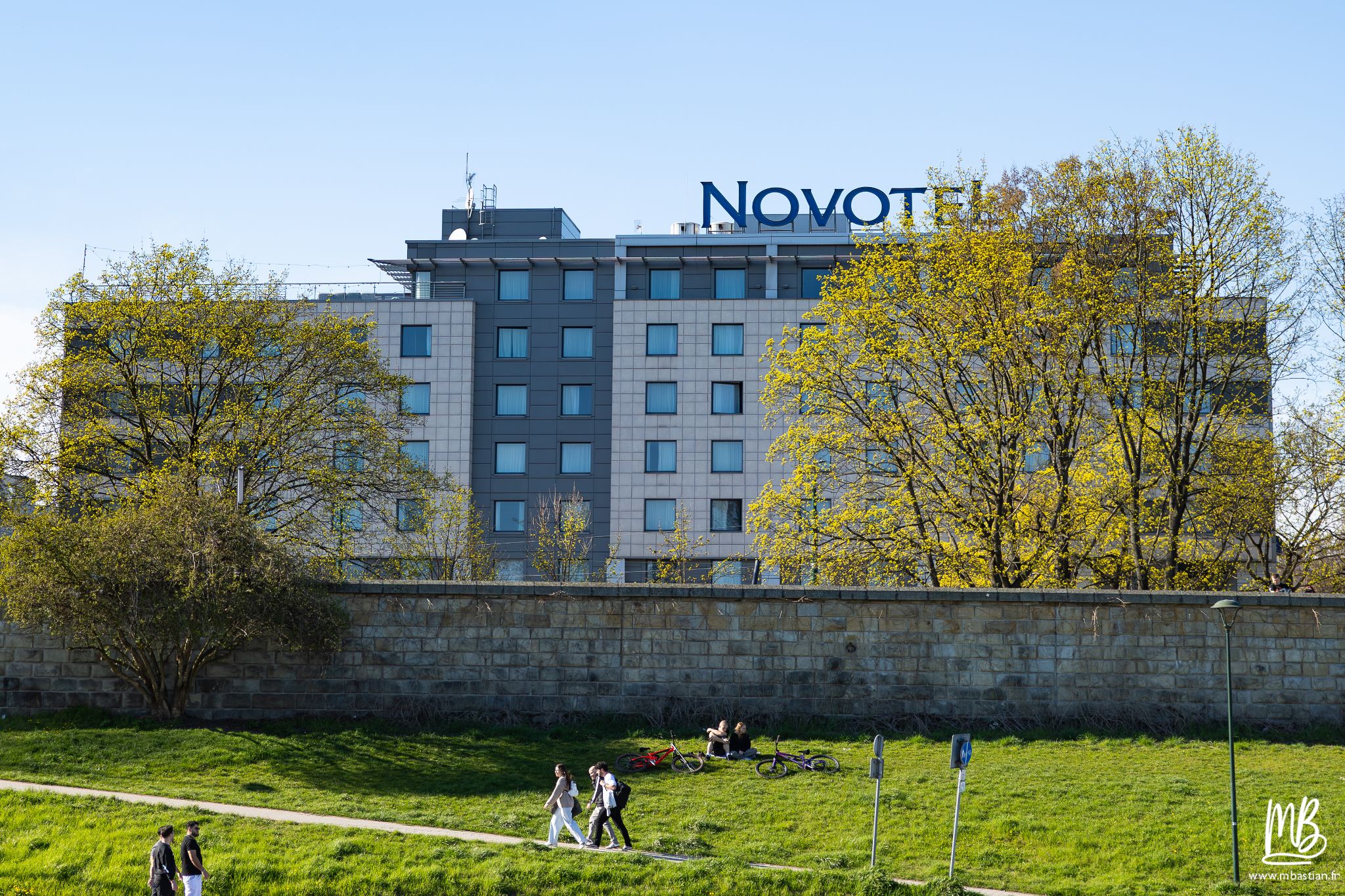 2026 04 05 CRACOVIE MB 115