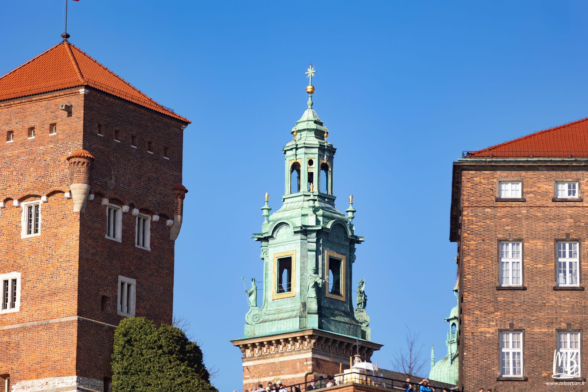 2026 04 05 CRACOVIE MB 122