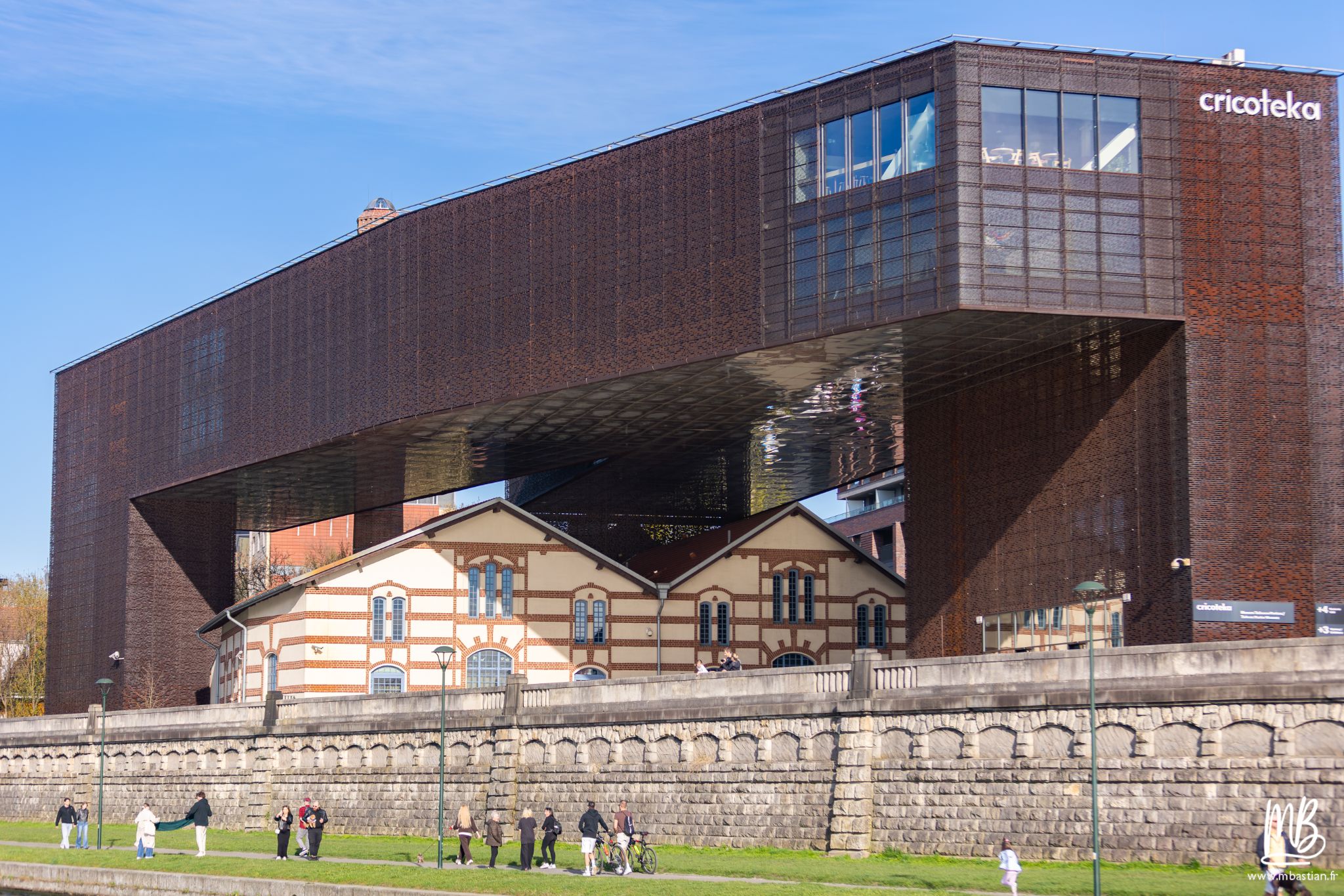 2026 04 05 CRACOVIE MB 129