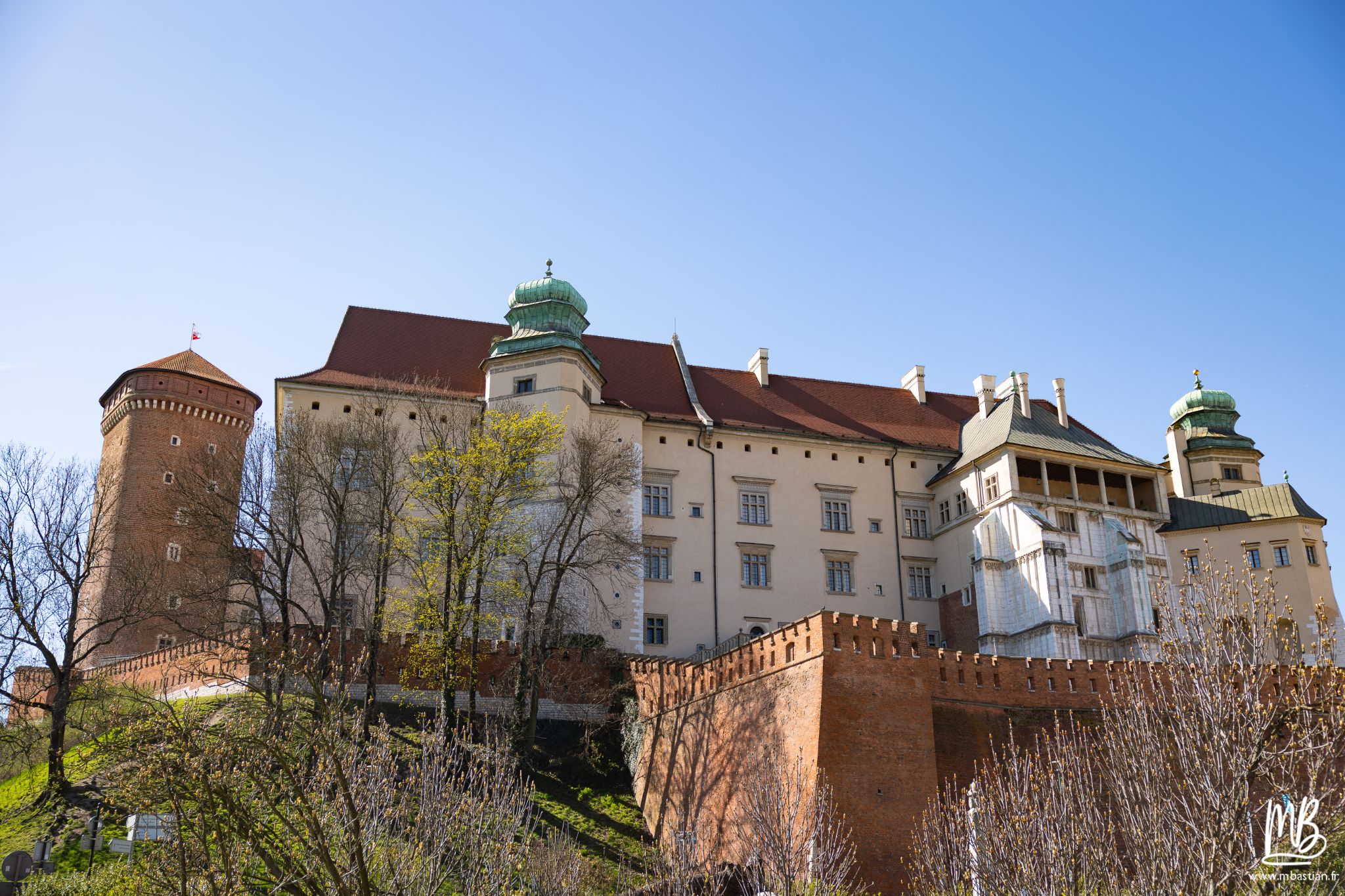 2026 04 05 CRACOVIE MB 77