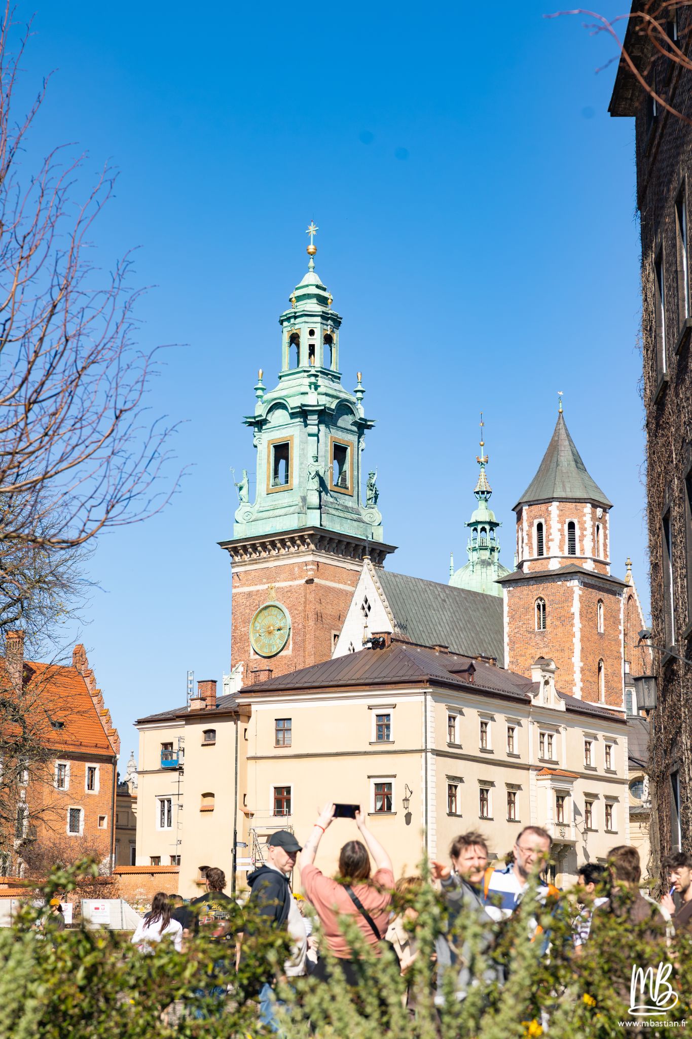 2026 04 05 CRACOVIE MB 81