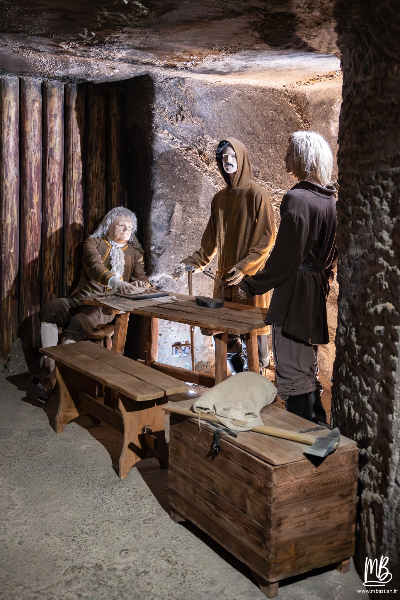 2026 04 04 CRACOVIE MB 63