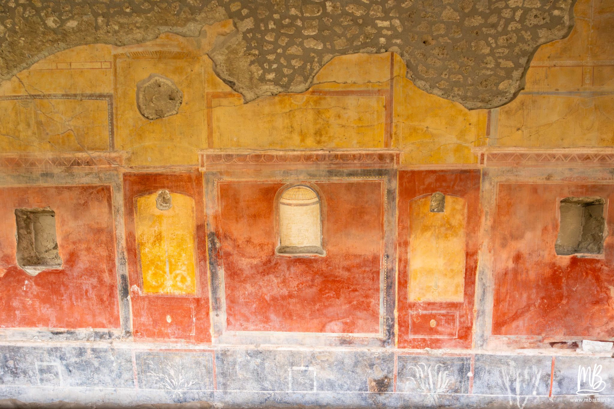 20250328 POMPEI MB 40