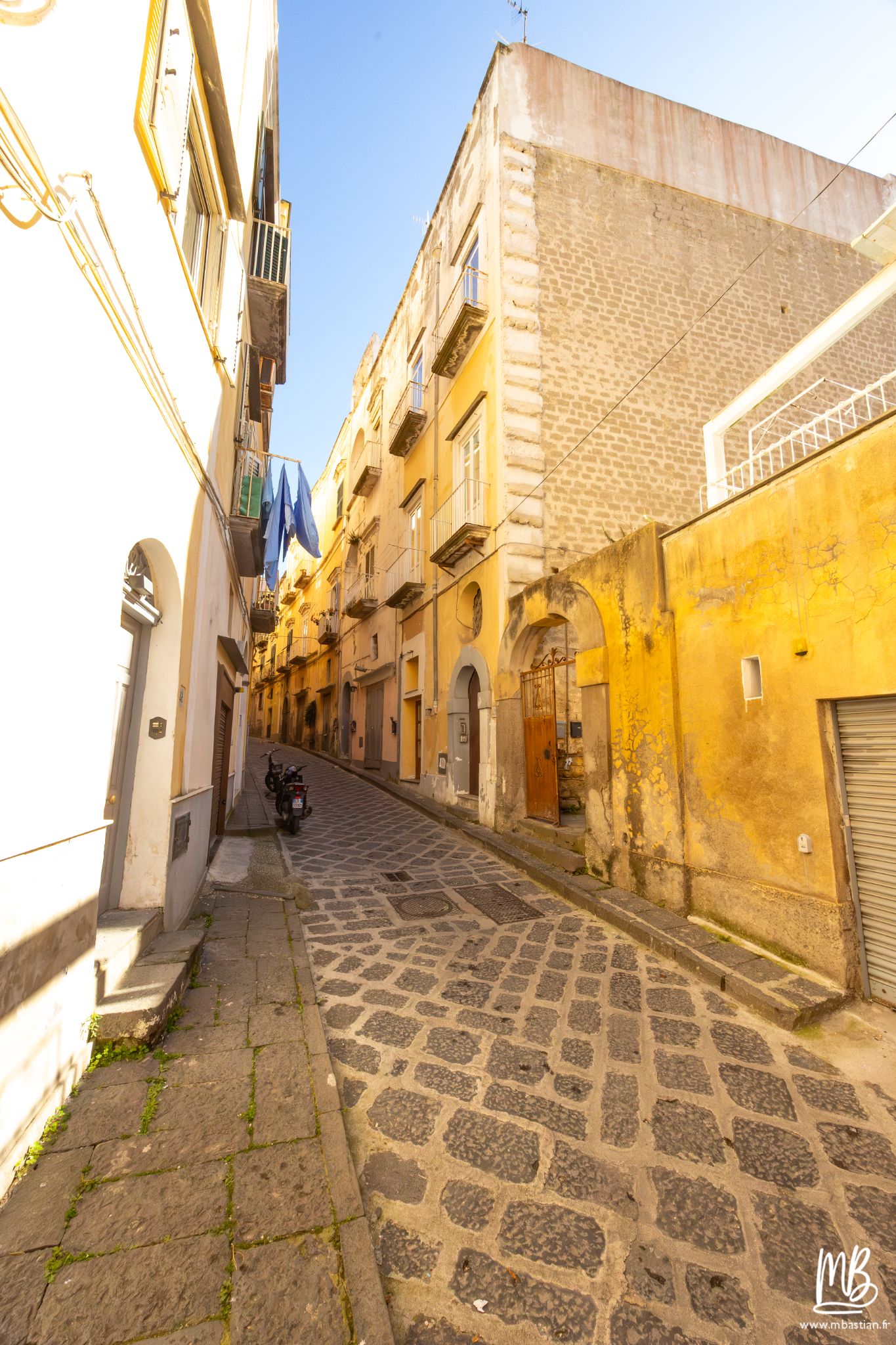 20250401 Procida MB 20